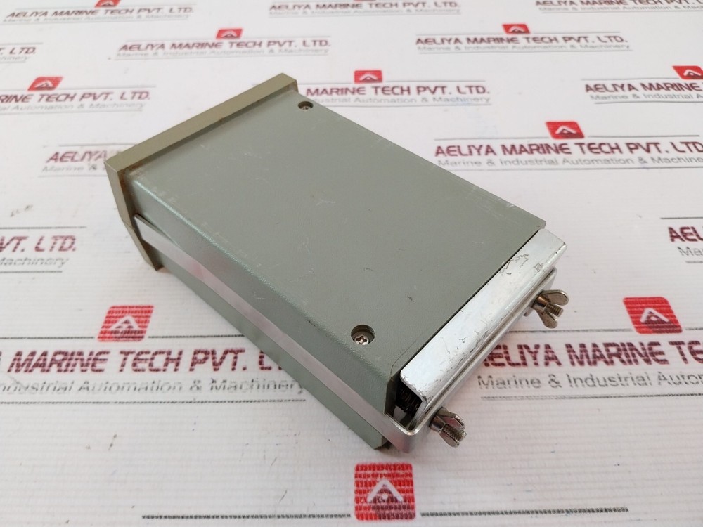 ONO Sokki Hm-610 Digital Tachometer Panel Meter 220v
