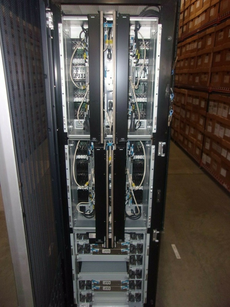 HP XP P9500 (eXtended Platform) STORAGE WORKS DATA STORAGE DISK ARRAY