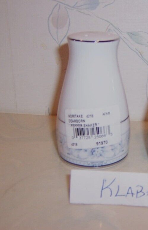 NEW Noritake * DEARBORN * Pepper Shaker ONLY - REPLACEMENT PIECE