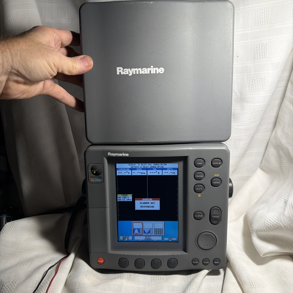 Raymarine RL70c+ Plus HSB2 Color Radar & Chartplotter Display - E52034