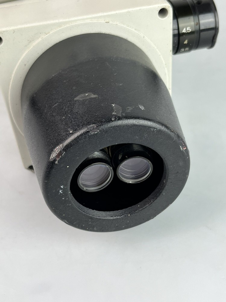 Omano Stereozoom Microscope