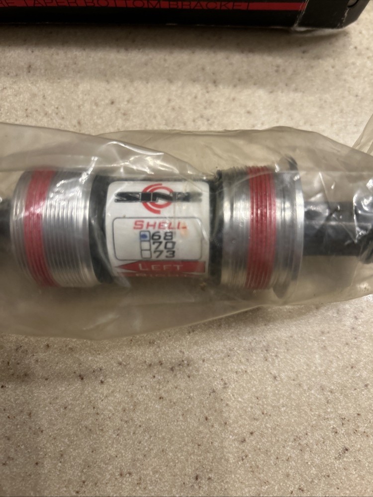 Sinz Square Taper Bottom Bracket 113mm Black
