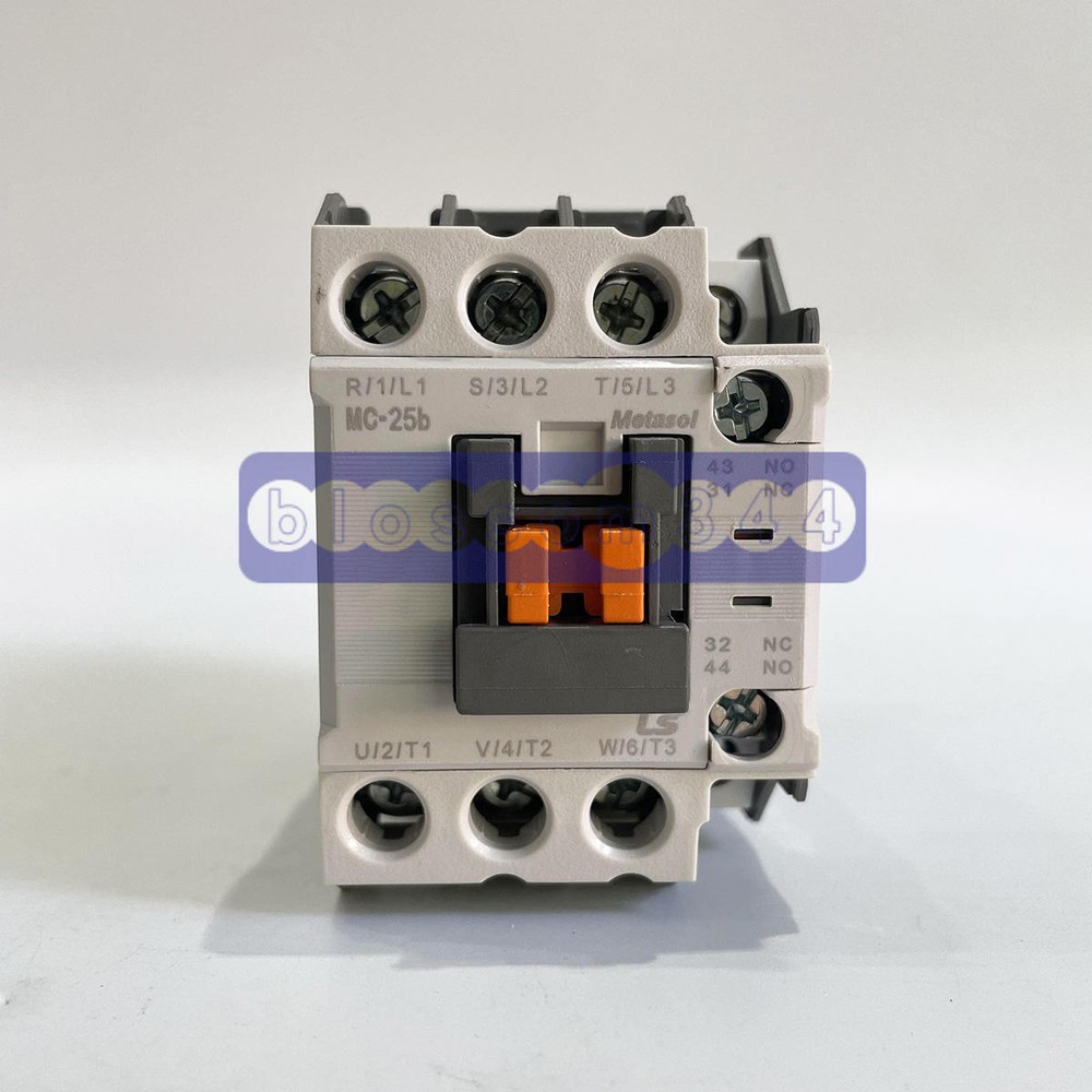 ONE LS MC-25b DC24V Contactor New