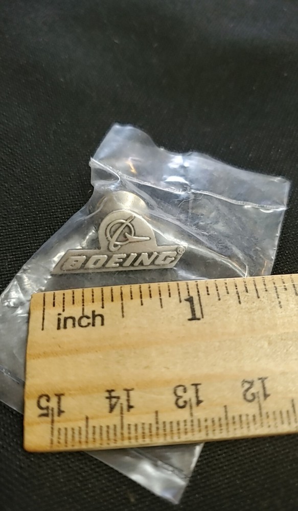 Boeing pin new in Bag
