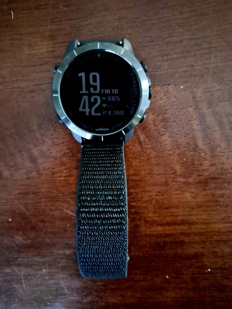 Wahoo Elemnt Rival Sport GPS Watch