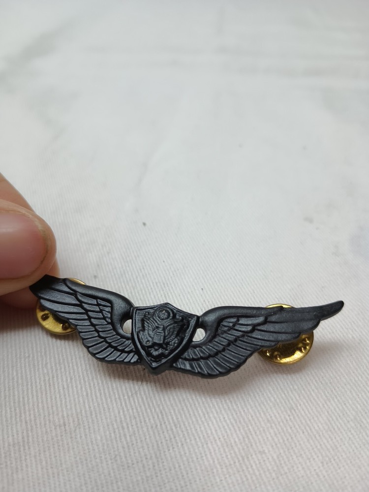 us army crew member wings