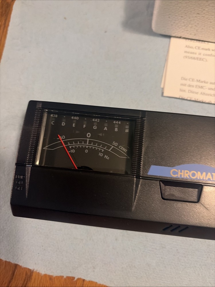 KORG AT-2 Auto Chromatic Tuner with Original Packaging