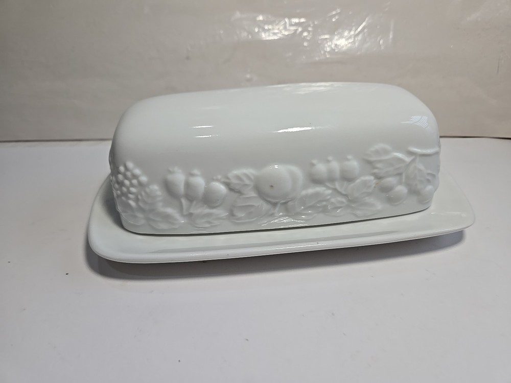 GIBSON DESIGNS Covered Butter Dish with Lid Embossed Fruit White Ceramic