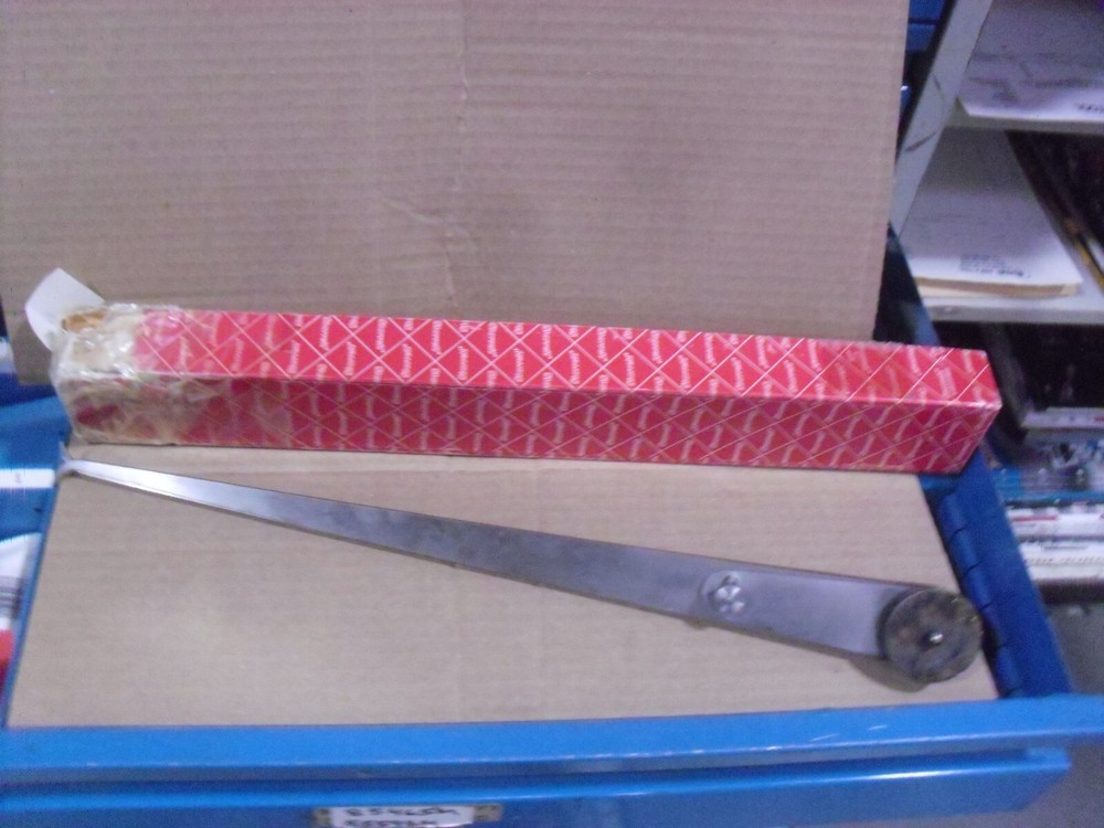 Starrett 18  Lock Joint Caliper 37-18