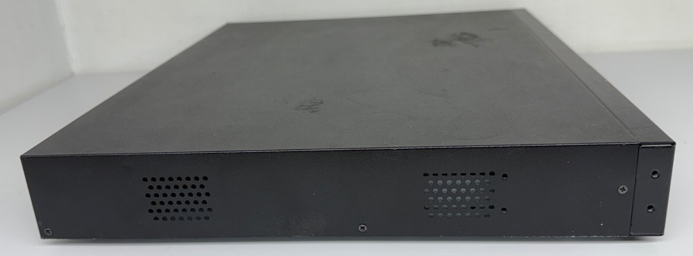 Speco Technologies DVR 4 Channel Digital Video Recorder DVR4TL250 UNTESTED READ