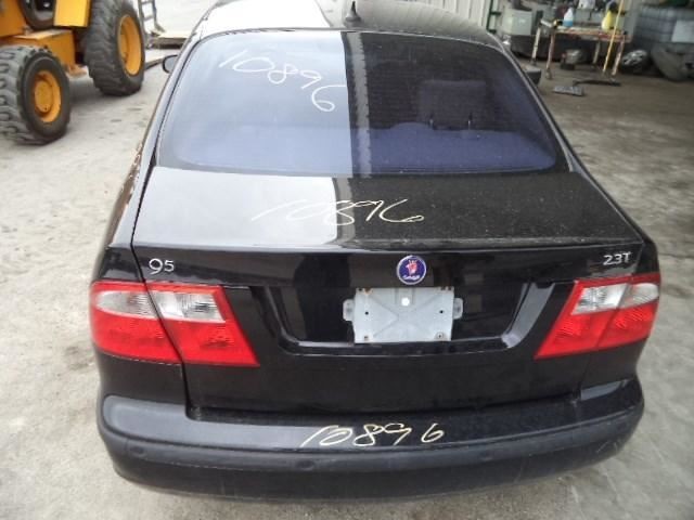 9-5 2005 Sun Visor 30480