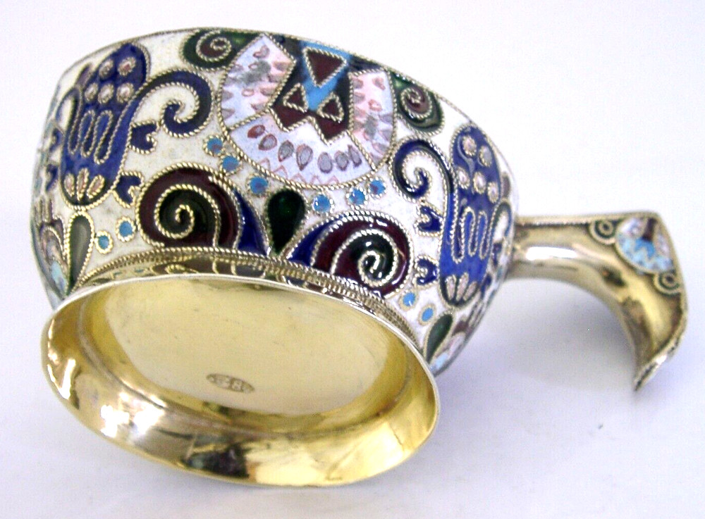 BEAUTIFUL RUSSIAN 84 SOLID SILVER GILT ENAMEL KOVSH CUP
