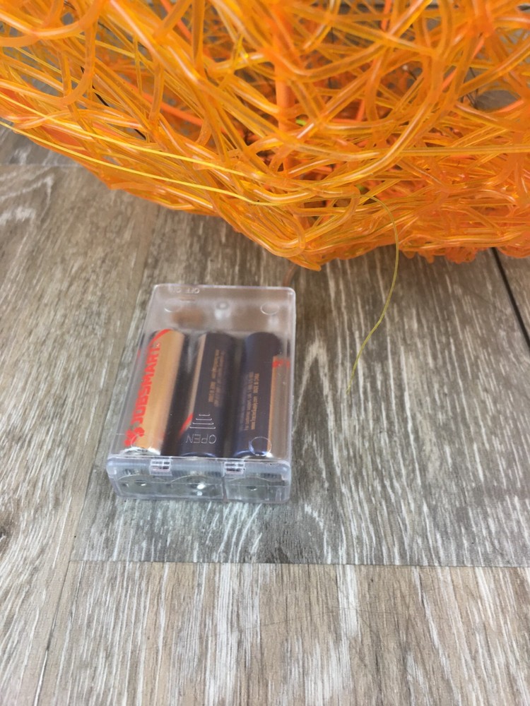 Halloween Pumpkin Jack-O-Lantern Rubber Spaghetti String Wire Frame Lighted