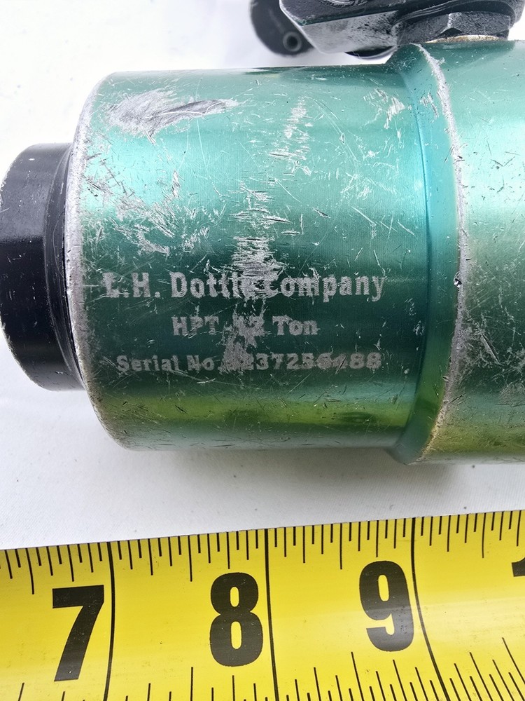 Dottie Hydraulic Knockout