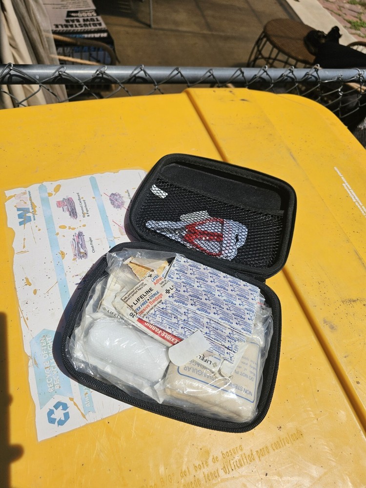 Vw Volkswagen Original First Aid Kit