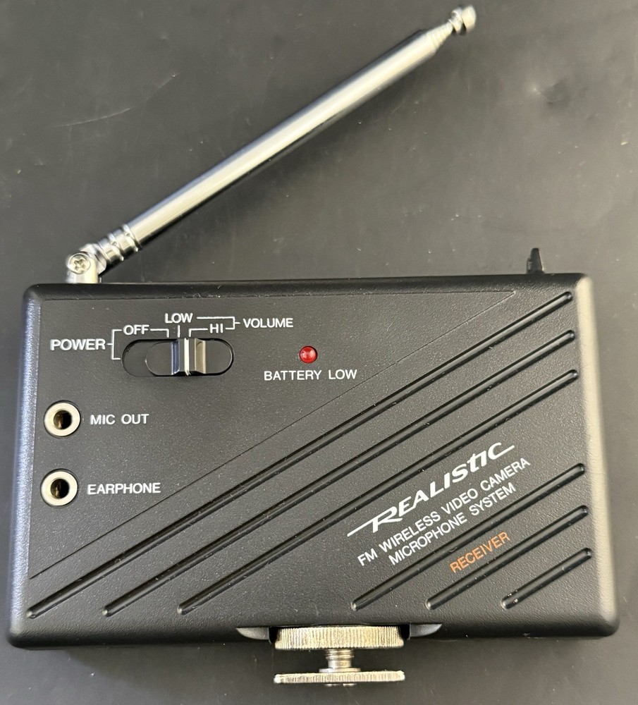 FM Wireless Video Camera Microphone System,  Realistic 32-1226- RECEIVER GS4