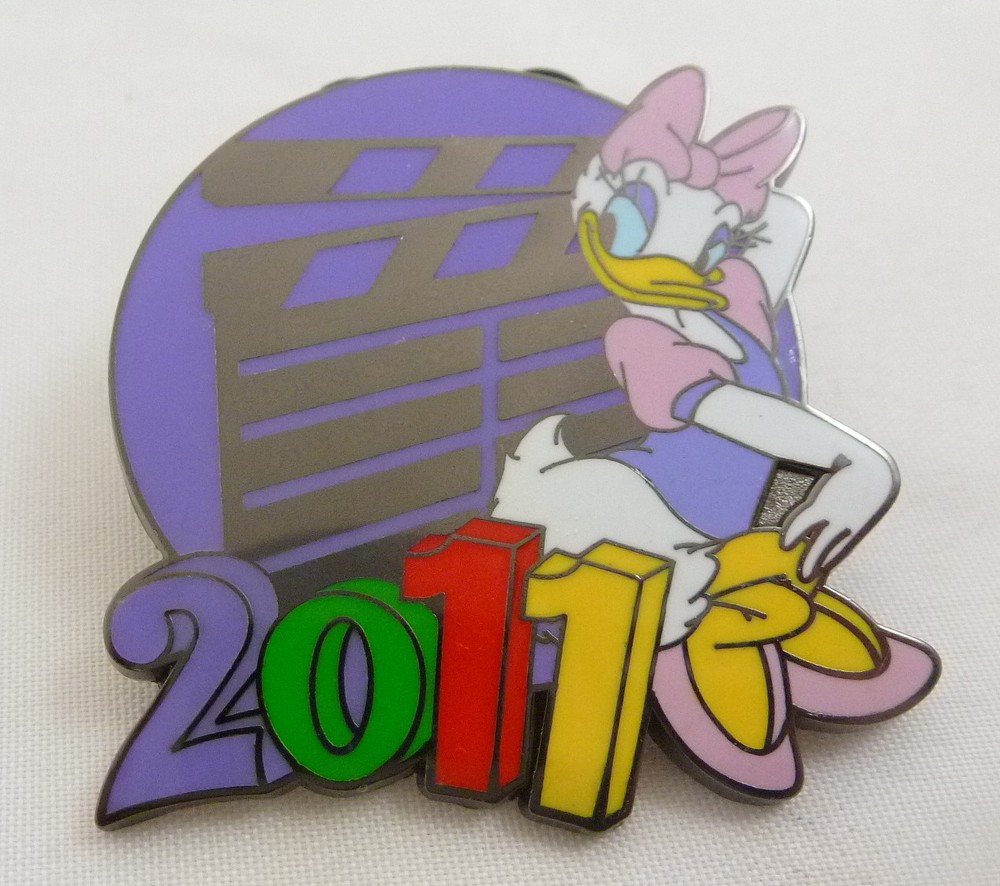 Disney 2011 Mystery Collection Daisy Duck Pin