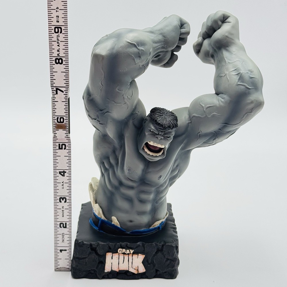 Dynamic Forces Marvel Incredible Gray Hulk Bust Figurine 9.5” Tall IN BOX 2003