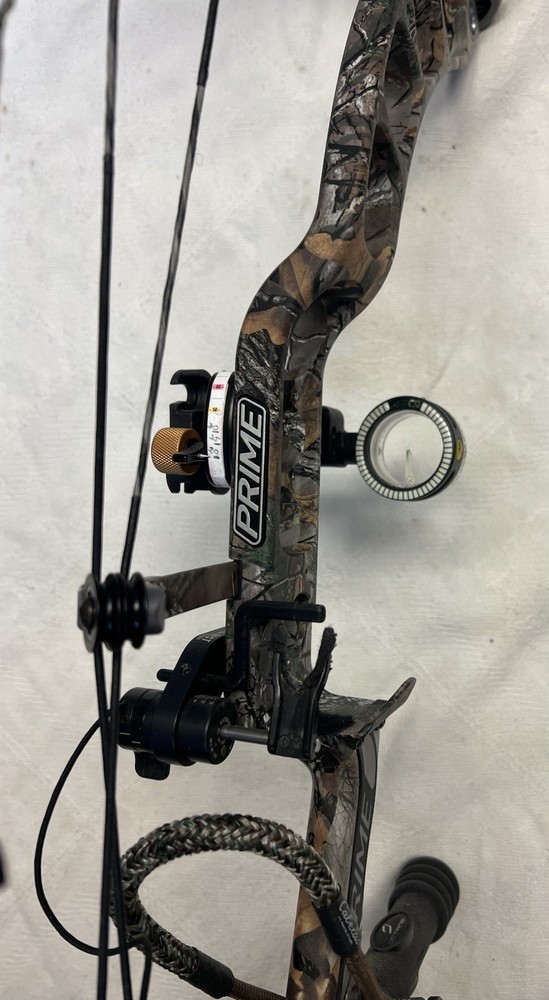 Used Prime Rival LH Compound Bow 28” 50-70 Lbs