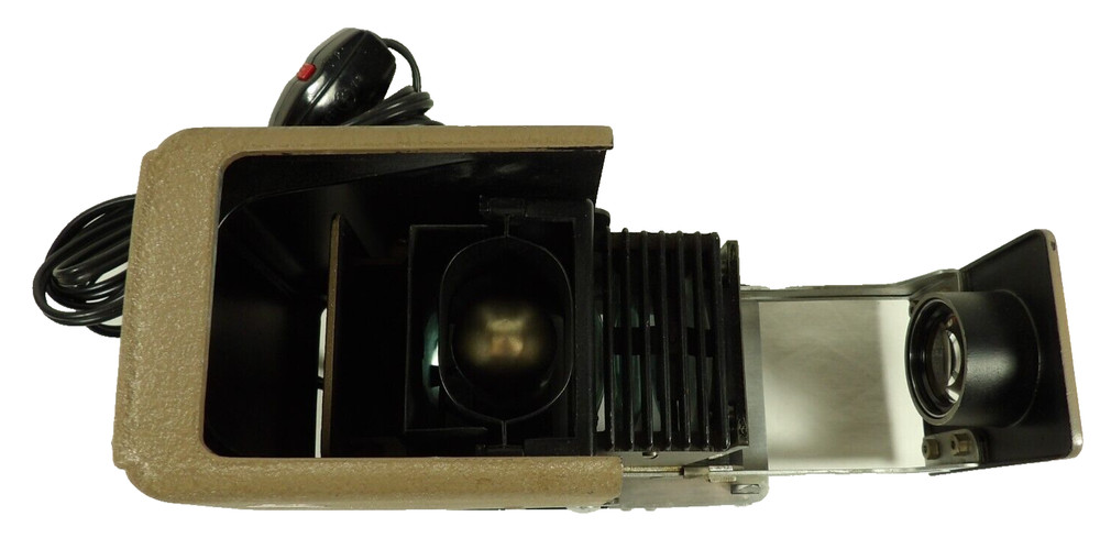 Minolta Mini Projector w/ Case - Working