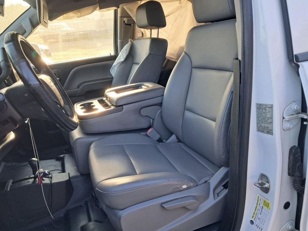 SILVRDO15 2014 Glove Box 4785678