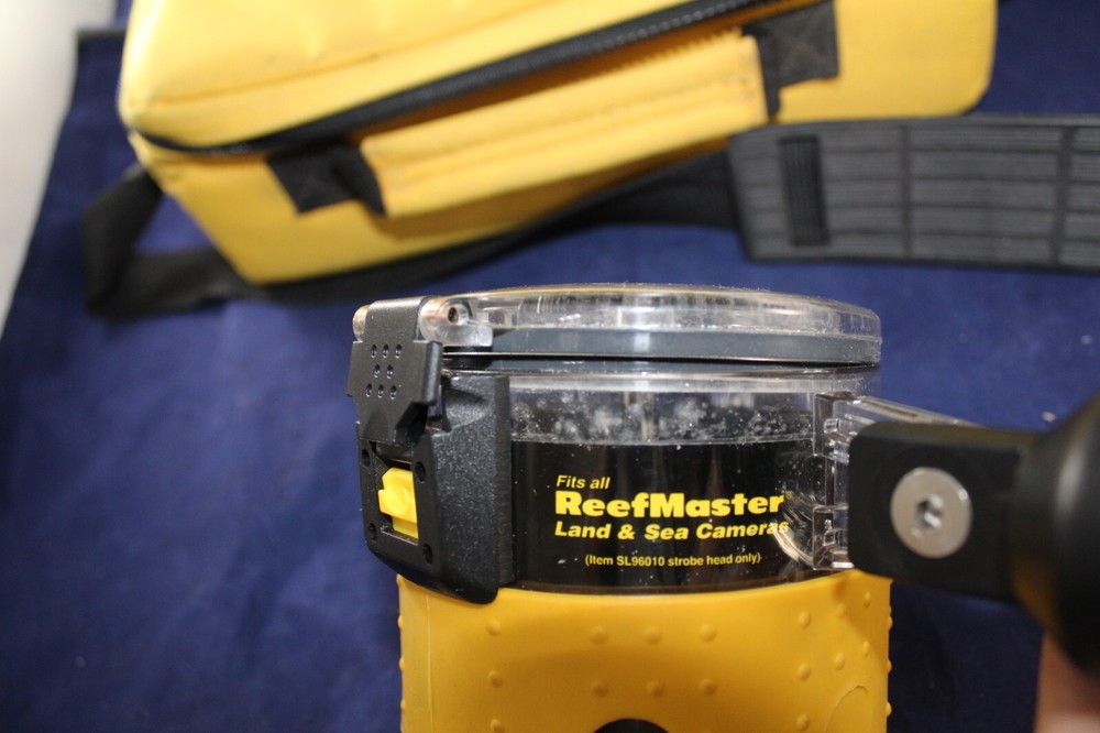 Sealife Reefmaster RC Automatic 35mm Camera (Bundle) (With Flash)