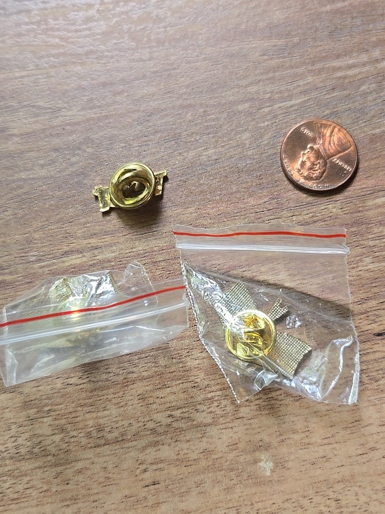 3 Iowa Pins USA & State Flags & Script