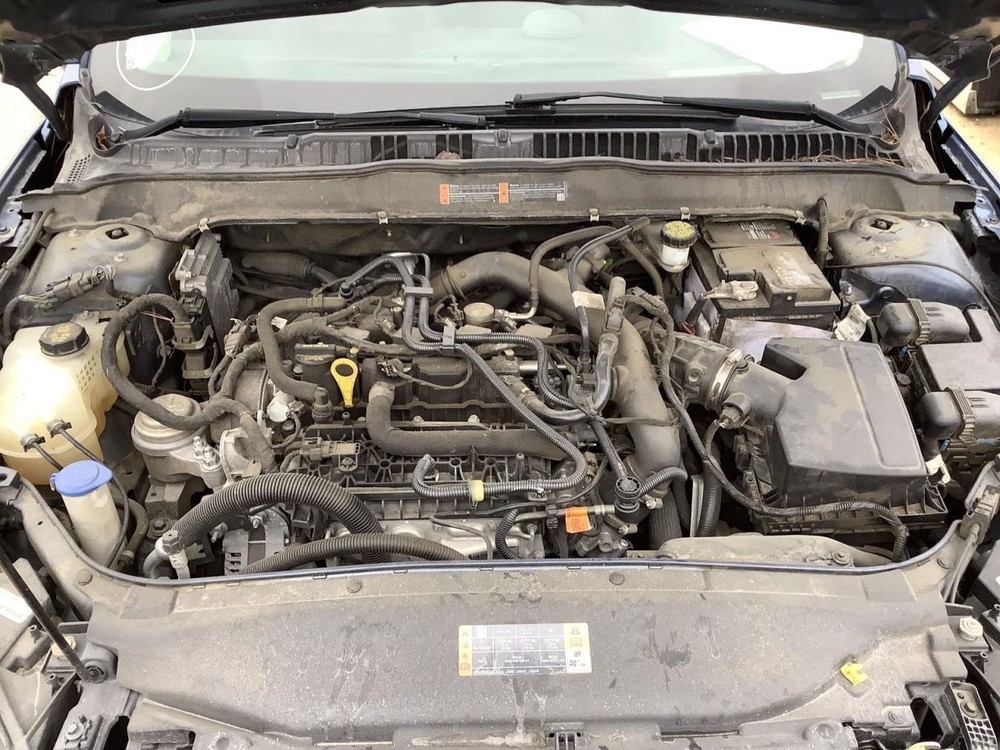 Fuse Box Engine With Rain Sensor Fits 17-20 FUSION 4937178