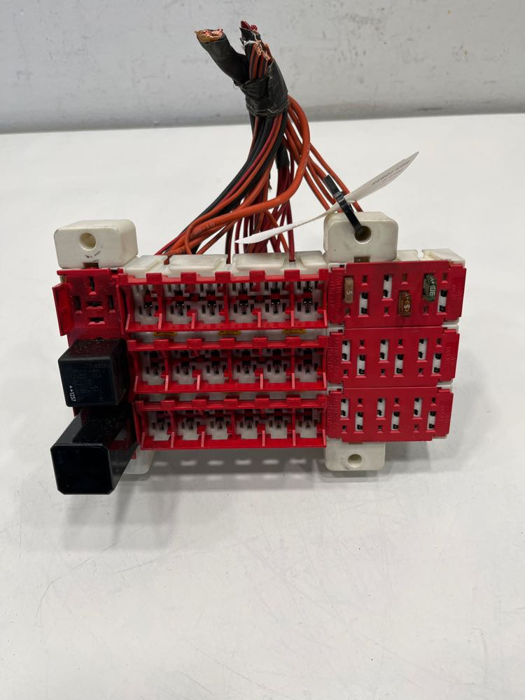 2007 Peterbilt 387 Fuse Panel (628-10603)