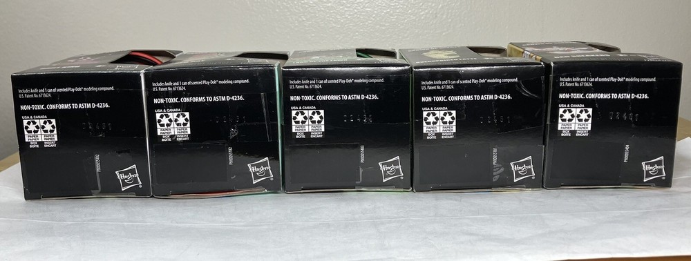 Play-Dough Grown Up Scents 5 Piece Multi-Pack With Tools