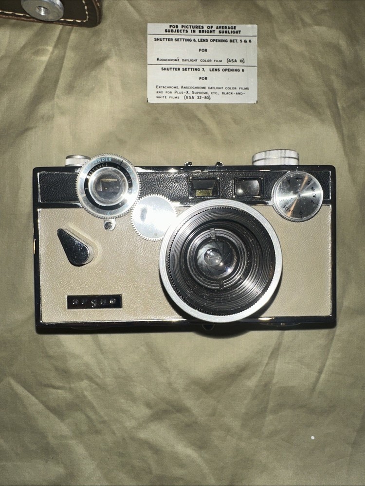Argus C3 Matchmatic 35mm Rangefinder Camera w/ Case Untested