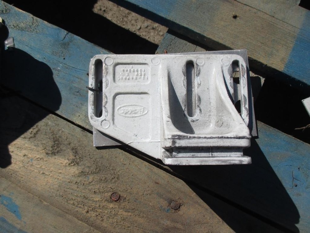 For 2014 PETERBILT 389 HOOD HINGE Left ,  MS