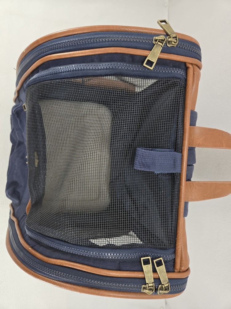 Top Paw Multi-Functional Backpack For Cats & Small Dogs