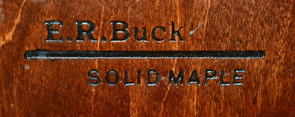VTG. E.R.Buck Americana Style Maple Windsor Dining Chairs