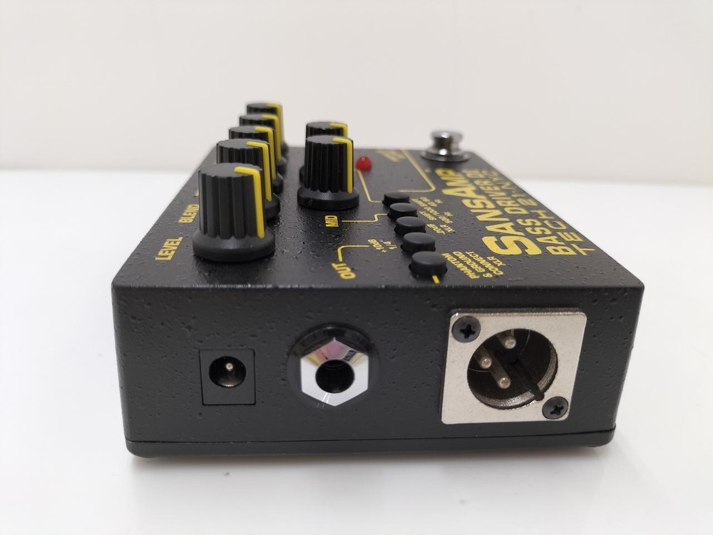 TECH21 SANS BASS DRIVER DI effector
