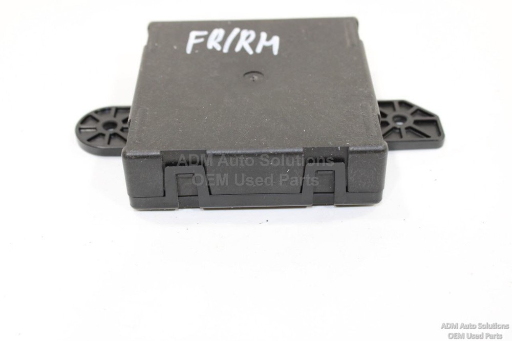 2019-2024 RAM 1500 CREW CAB RIGHT DRIVER FRONT DOOR CONTROL MODULE OEM NEW STYLE