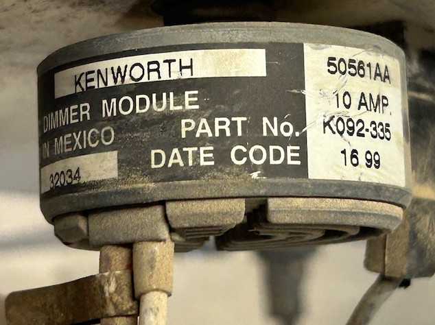 KENWORTH K176-8476 PANEL-DASH INSTRUMENT W/ K092-335CONTROL-PANEL LIGHT