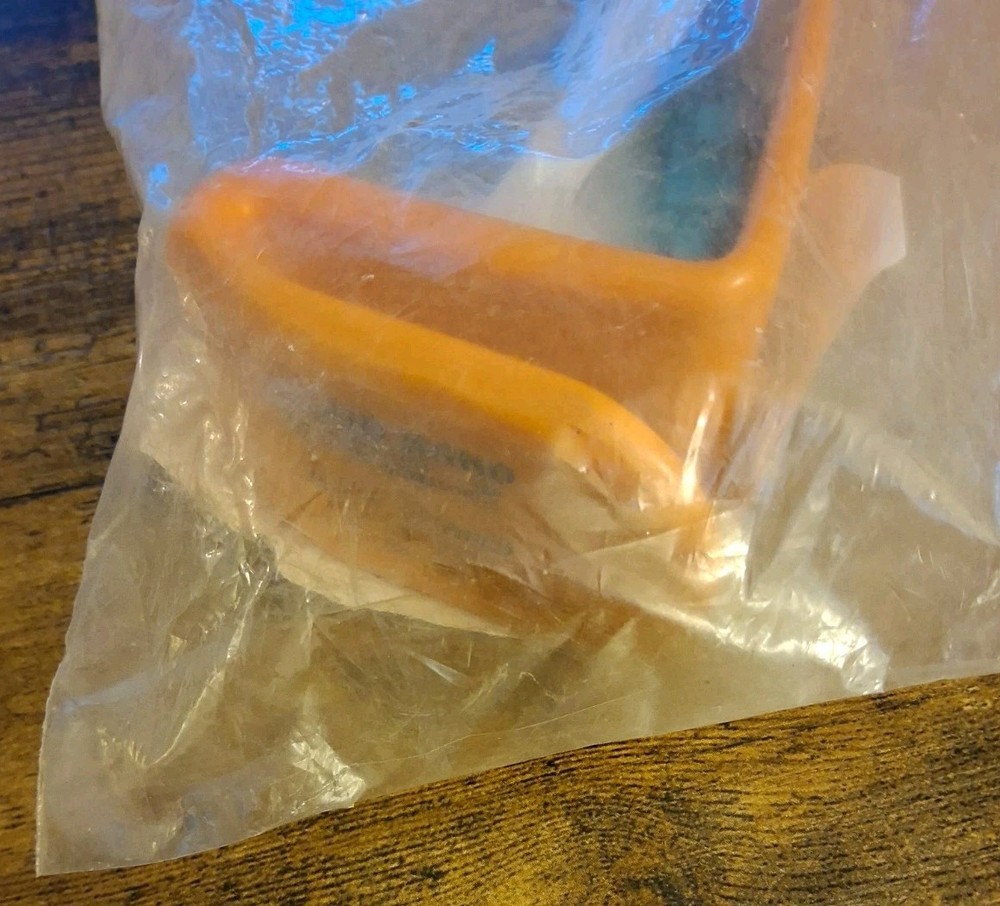 Third Hand Archery Accessories Orange Kick Stand To Elevate Bottom Cam