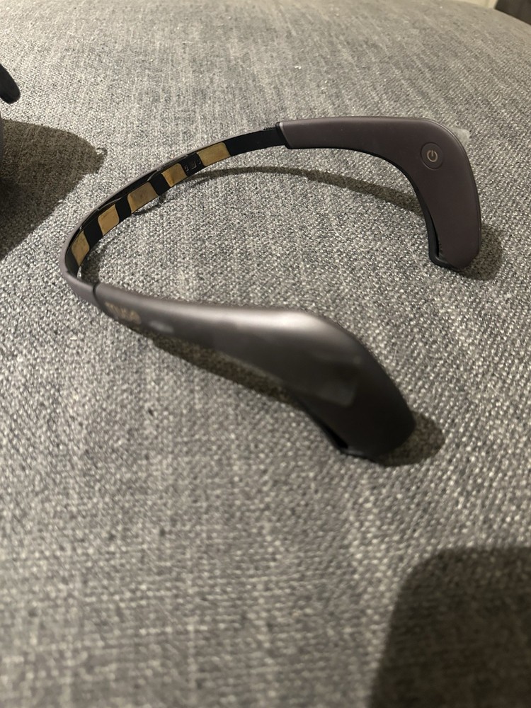 Muse 2: The Brain Sensing Headband + Hard Carrying Case!!