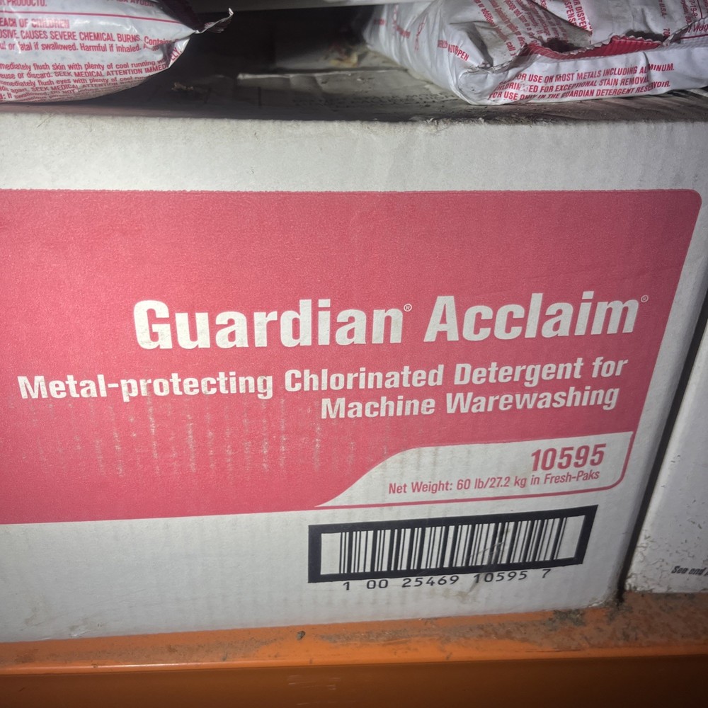 Metal-protecting Chlorinated Detergent for Machine Warewashing