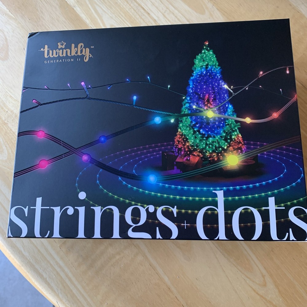 Twinkly - Smart Light 400 RGB LED Light String and 60 Dots (Gen 2) - Multi