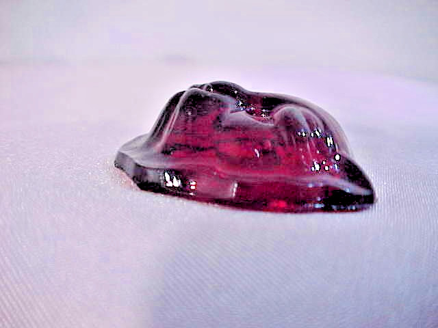 10 Red Glass Figural Cat Kitten Head Knobs, Pulls, Or Buttons