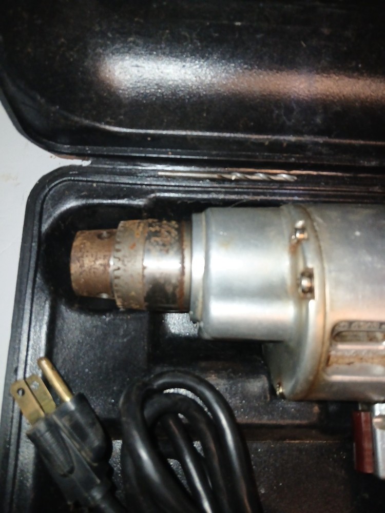 Wen Multi Speed Reversible 1/2" Drill #950 W/ Case/Chuck TESTED