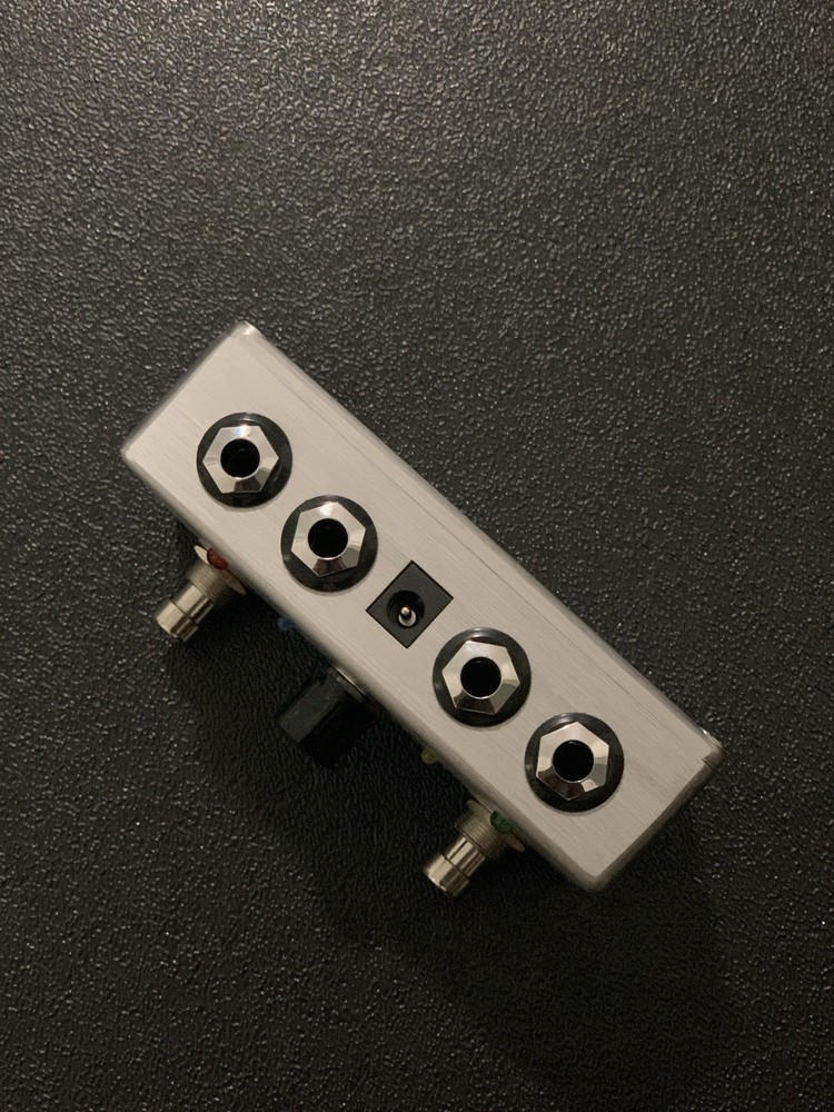 MXR M303 Clone Looper Effects Pedal