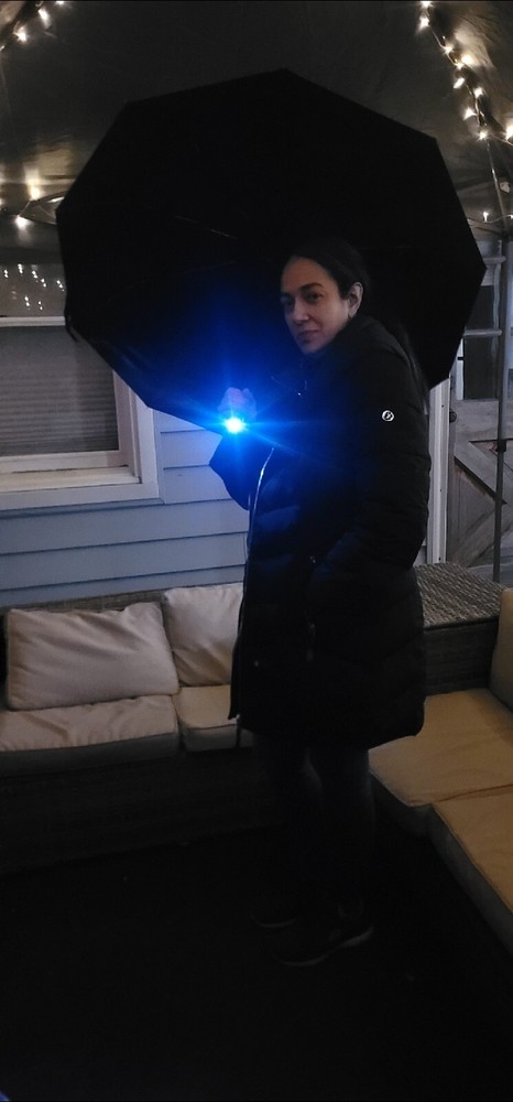 Umbrella with Pivoting LED light - Portable - Black