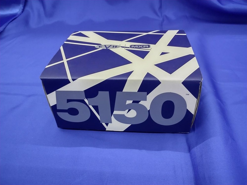 MXR EVH30 EVH 5150 CHORUS Analog chorus