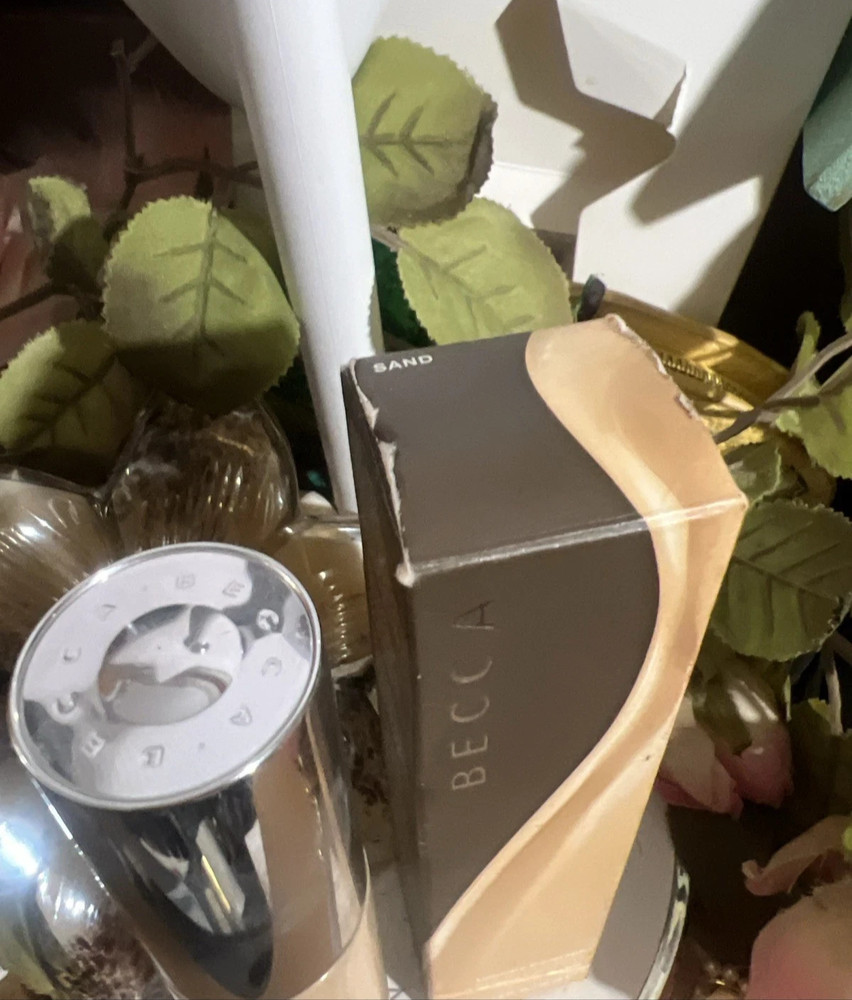 Becca Ultimate Coverage 24 Hour Foundation ~ SAND ~ 30 ml / 1 fl oz ~ New in Box