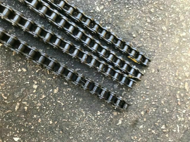 Tsubaki RS40 UST Single Row Side Tab Attachment Roller Chain - Free Shipping