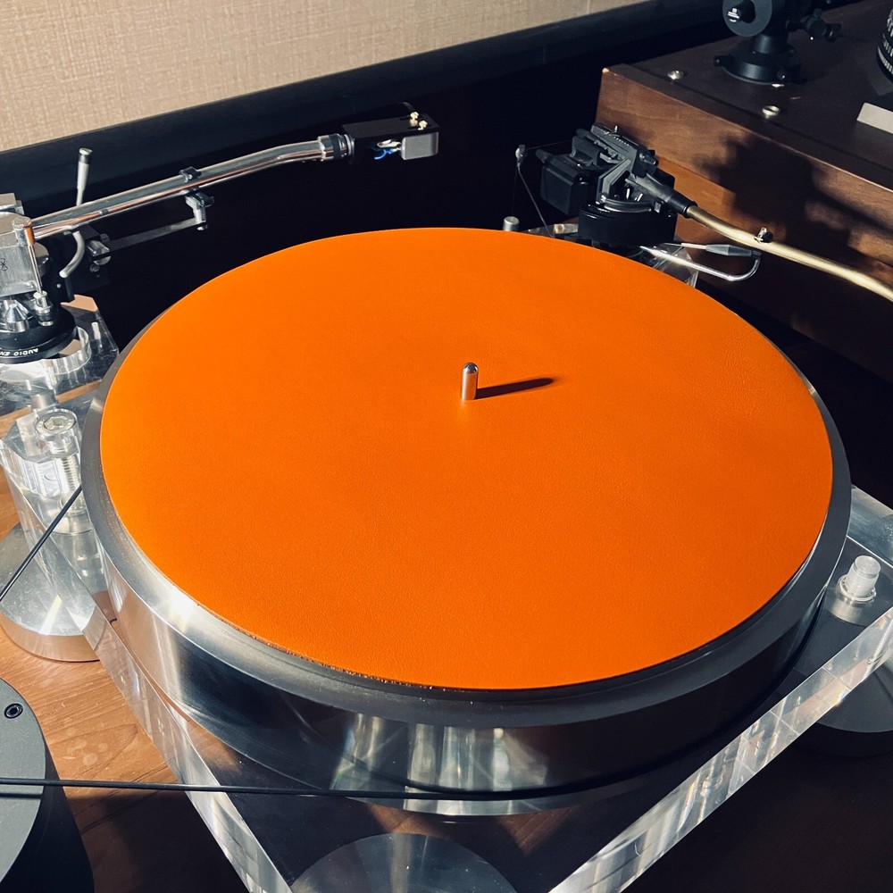 Turntable Mat in Genuine Leather Orange for micro seiki