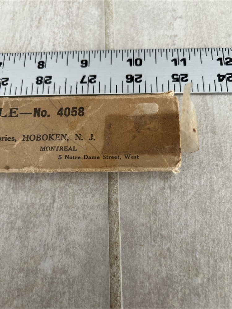 K&E Keuffel & Esser Beginner's Slide Rule N4058W Original Packaging.
